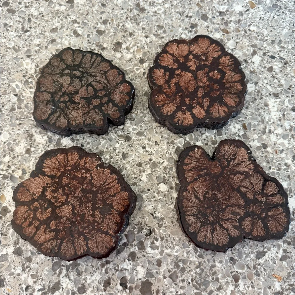 Vintage set of 4 MCM Coasters - Wood/Cork Chrysanthemum